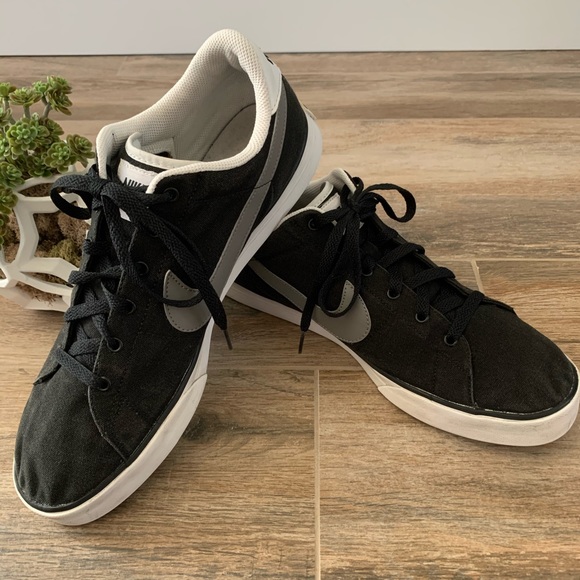 nike sweet classic canvas